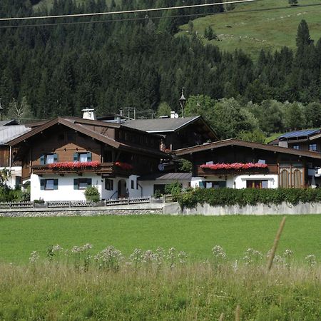 Gaestehaus Rosi Fieberbrunn Exterior foto