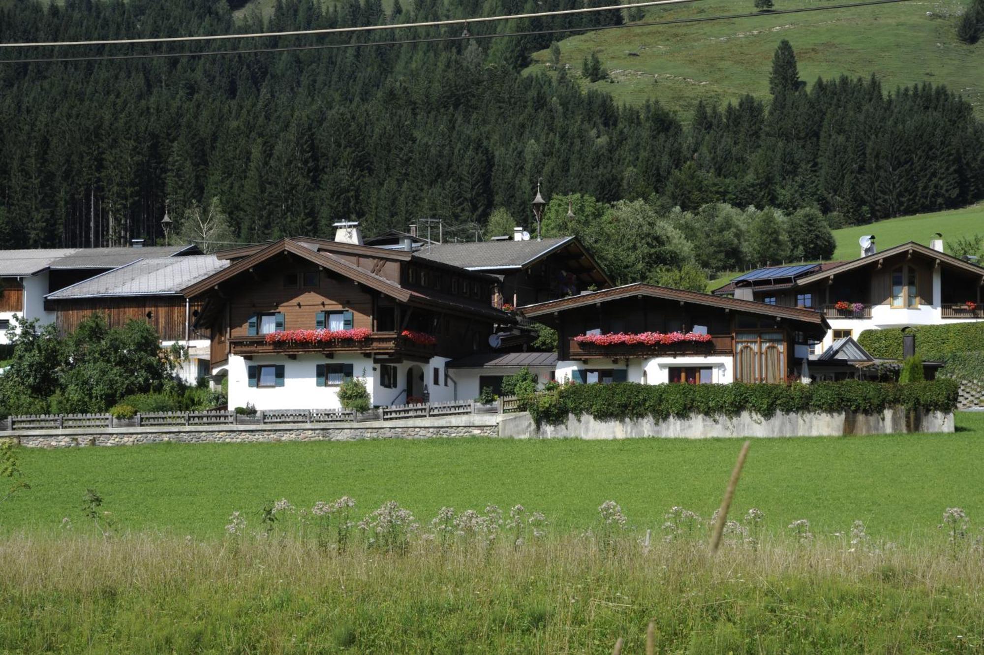 Gaestehaus Rosi Fieberbrunn Exterior foto