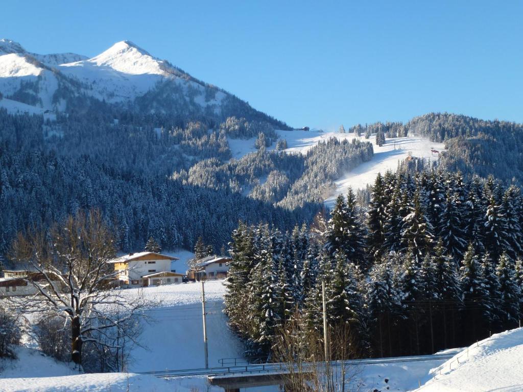 Gaestehaus Rosi Fieberbrunn Exterior foto